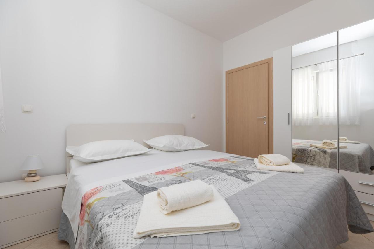 Apartmani Perak Mimice Extérieur photo