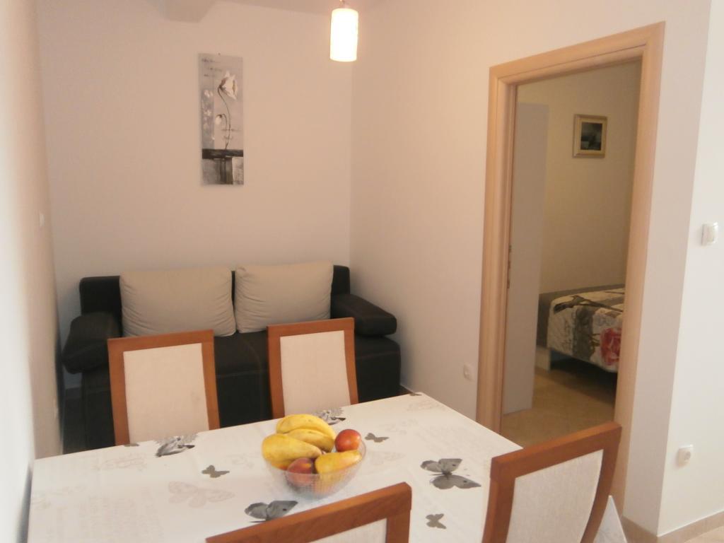 Apartmani Perak Mimice Extérieur photo
